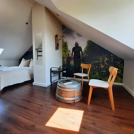 LÖSS Wijnhotel en Smaaklokaal-3