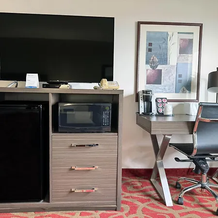 Ramada By Wyndham Sherwood Park-2