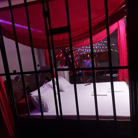 Hotel A Dois Adults Only-3