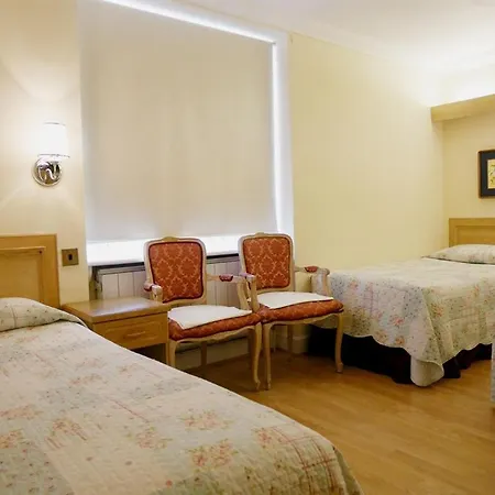 Gresham Hotel-3