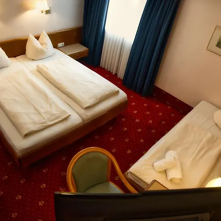 Hotel Carmen-2