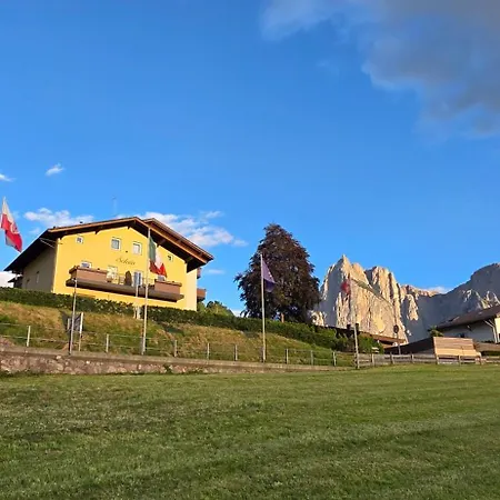 Solaia Hotel & Guesthouse-3