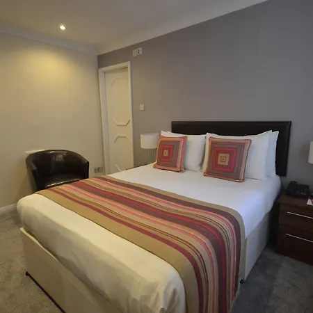 Best Western Burns Hotel Kensington-2