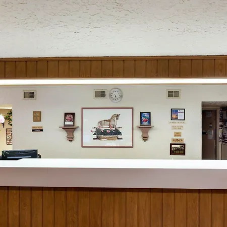 Rodeway Inn-2
