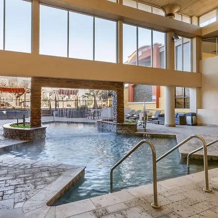 Best Western Plus El Paso Airport Hotel & Conference Center-3