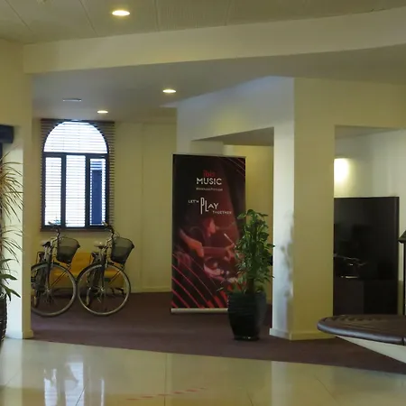 Hotel Ibis Faro Algarve-3
