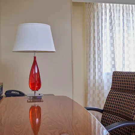 Wyndham Cleveland Airport-2