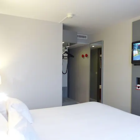 Hotel Inn Design Paris Saint Quentin-3