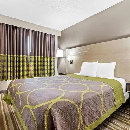 Super 8 By Wyndham Athens-3