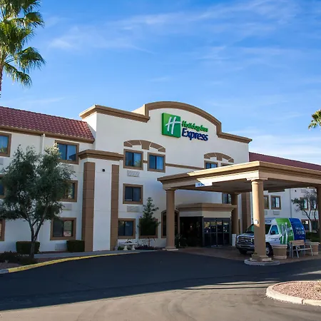 Holiday Inn Express Tucson-Airport By Ihg-3
