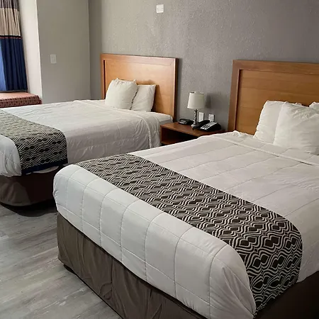 Microtel Inn & Suites Newport News-3