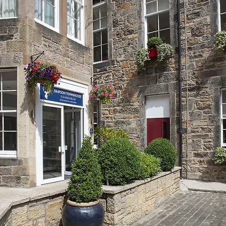 Leonardo Edinburgh City-2
