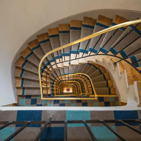 Grand Hotel Des Gobelins-2