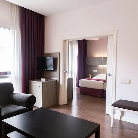 Hotel Serrano-3