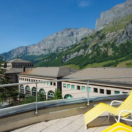 Thermal Hotels & Walliser Alpentherme Leukerbad-3