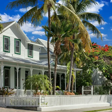 Southernmost Hotel-2