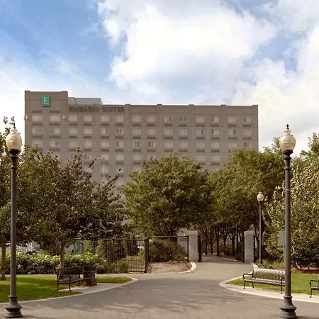 Embassy Suites Boston At Logan Airport-3