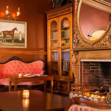 The Inn At Saratoga-2