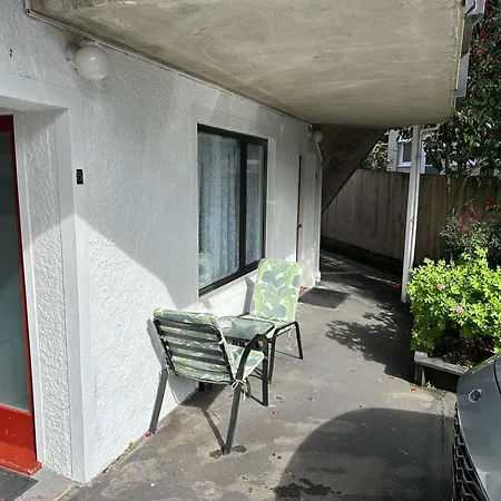 Owens Motel-2