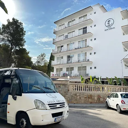 Hotel Selva Arenal-3