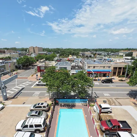 Marjac Suites Virginia Beach Oceanfront-2