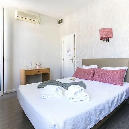 Guest House Porto Clerigus-3