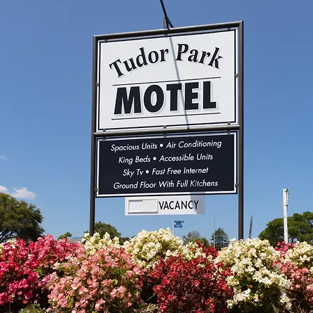 Tudor Park Motel Spacious With Kitchens 1 Minute Walk To Restaurant And Shopping Centre And Gisborne Hospital-3