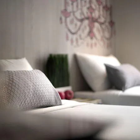 Hotel 81 Premier Princess-2