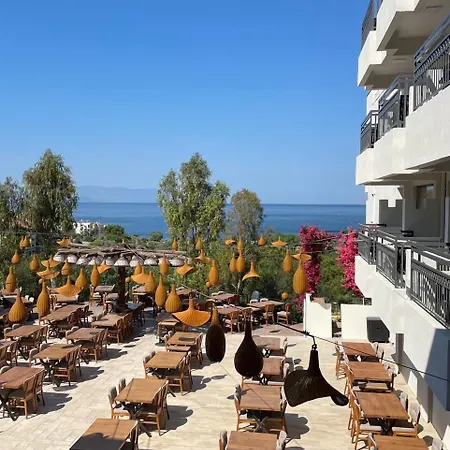 Hotel Carina-2