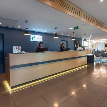 Holiday Inn Express Lisbon Airport By Ihg-2