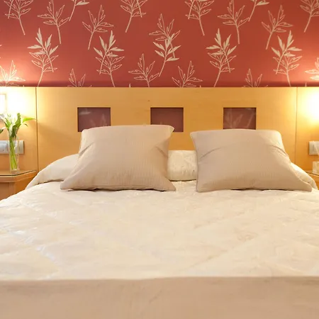 Hostal Abami II-2