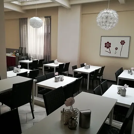 Hotel Purpur-2