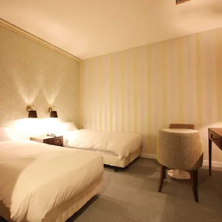 Central Tourist Hotel-2