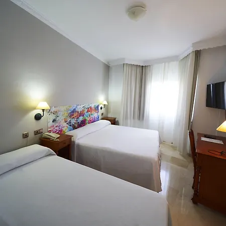 Hotel Bajamar Centro-3