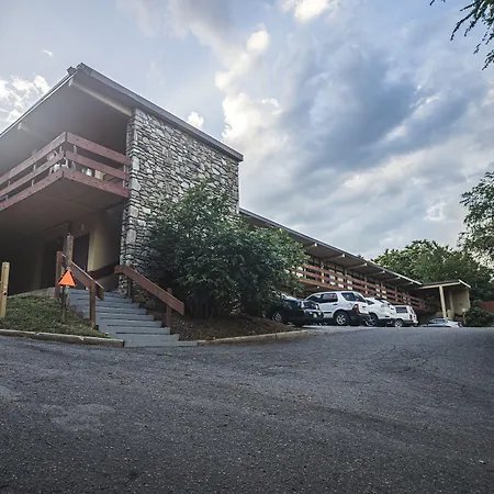 The Mountaineer Inn - Asheville-2
