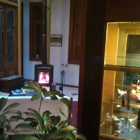 Maki Suites Ex Hotel Da Vinci-3