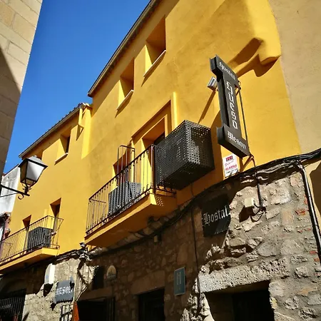 Hostal Hueso-3