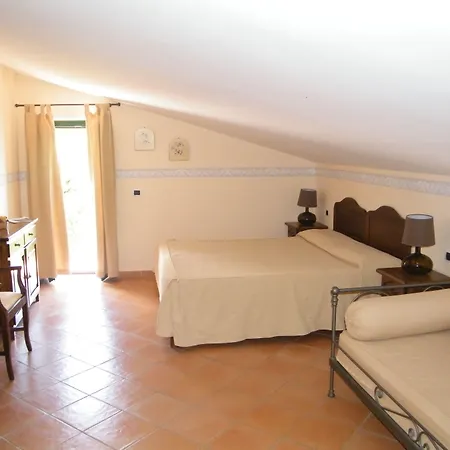 Hotel Villa Delle Meraviglie-2