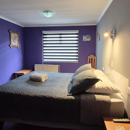 Hostal La Base-3