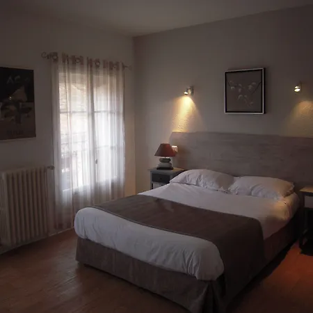 Le Cérétan Hôtel-3