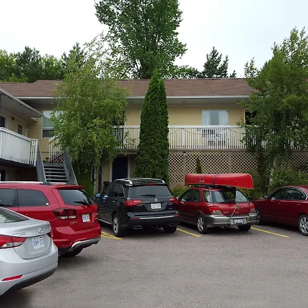 Rainbow Inn-3