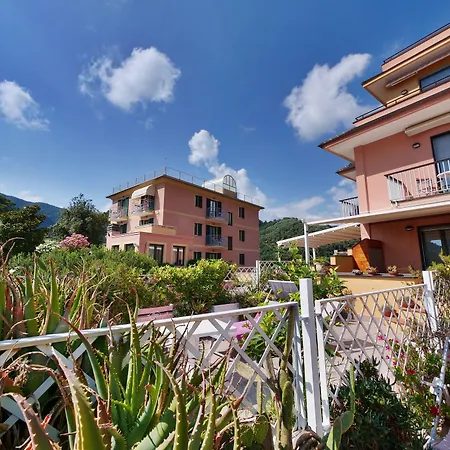 Hotel Residence Mondial-3