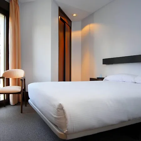 Hotel BESTPRICE Toledo-3