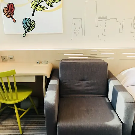 West Inn-3