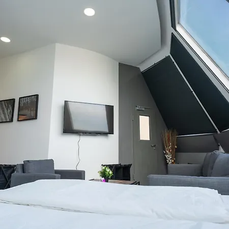 Mavie Hotel Domenig-3