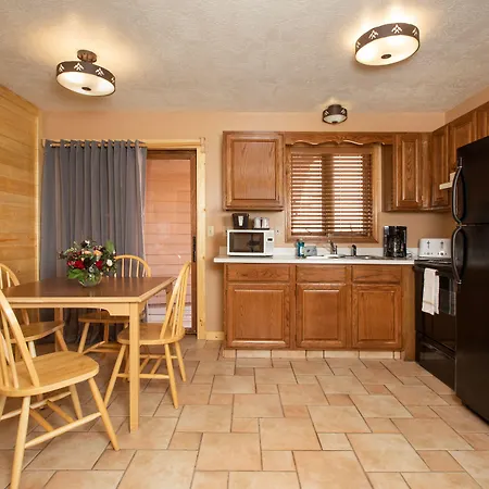 Flat Creek Inn-3