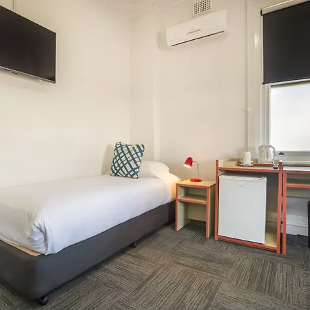 Melton Hotel Auburn-3