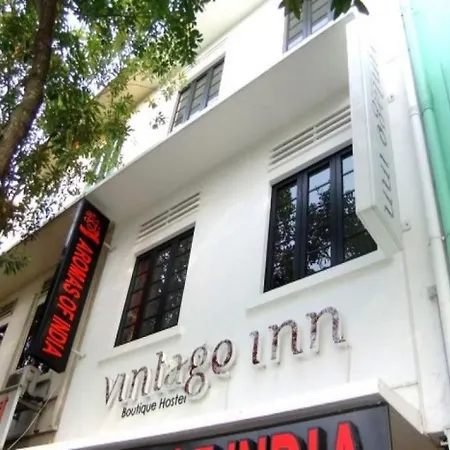 Vintage Inn Boutique Capsule @ Little India-3