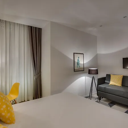 Navona Theatre Hotel-2