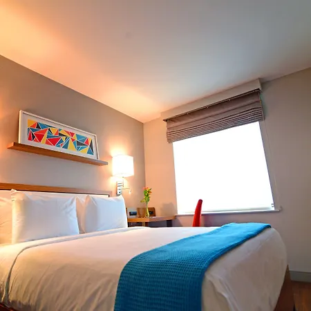Edge Hotel Washington Heights-3